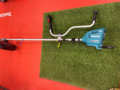 Makita UR012GT204 Twin 40v Brush Cutter XGT Ex Demo