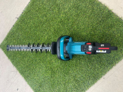 Makita UH006GZ 40v Hedge Trimmer 600mm XGT Ex Demo