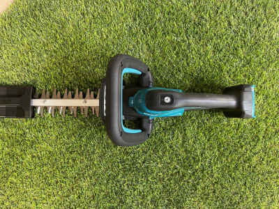 Makita UH020GZ 40v Hedge Trimmer XGT Ex Demo